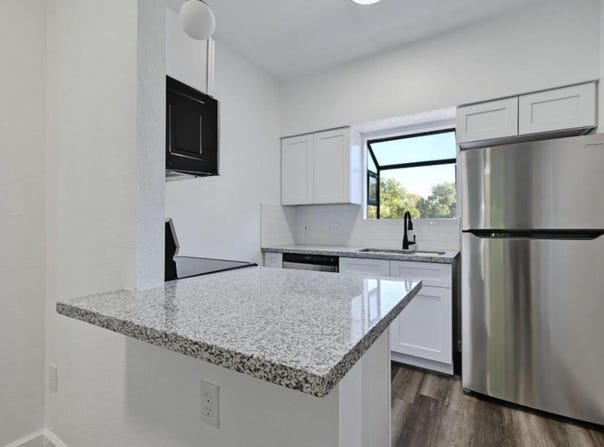 9508 Kempler Dr, Austin, TX 78748