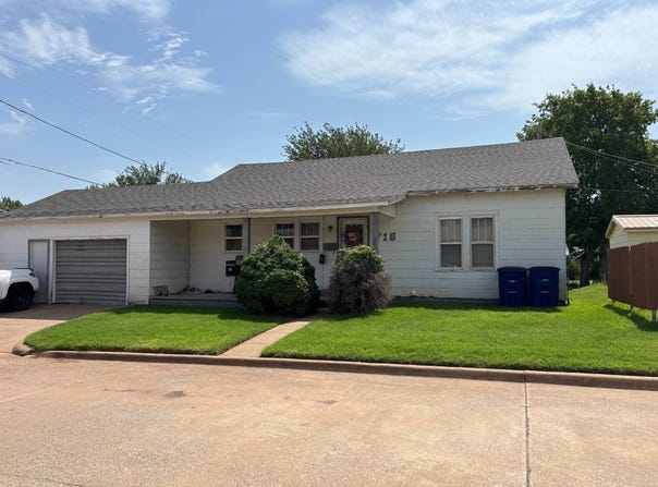 718 11th street, Alva, OK 73717