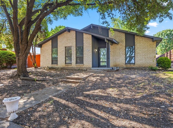 3314 Excalibur Circle, Garland, TX 75044