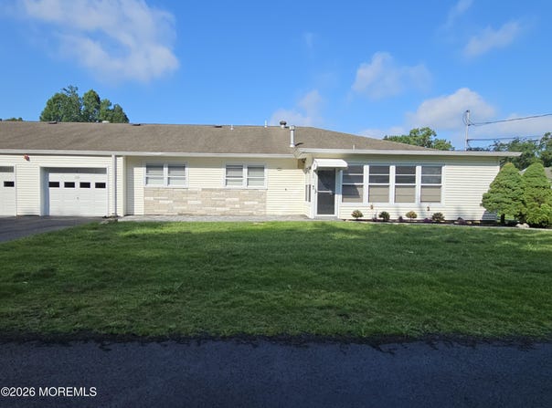28B East Road, Jackson, NJ 08527