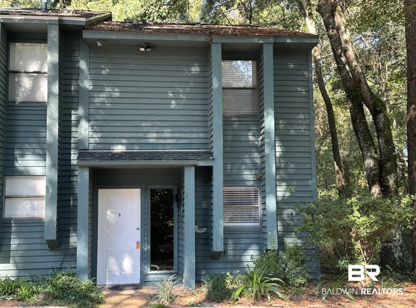 4 Summer Oaks Drive, Daphne, AL 36526