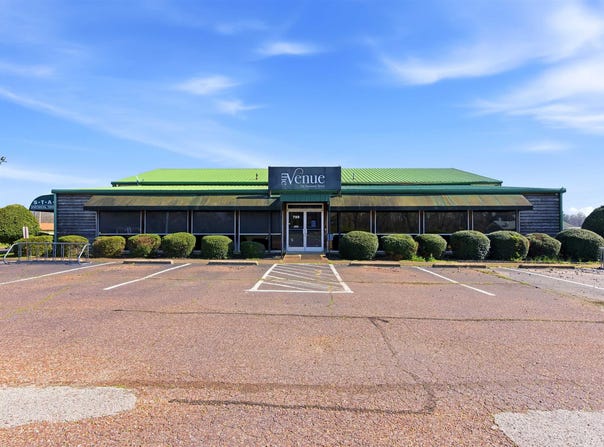 789 TENNESSEE St, Bolivar, TN 38008-2441