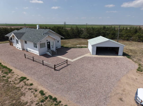 4091 CR73, Potter, NE 69156