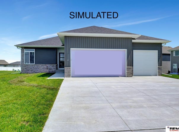 981 W Avondale Street, Lincoln, NE 68523