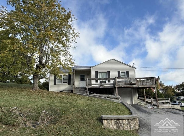 1124 W Cumberland Rd, BLUEFIELD, WV 24701