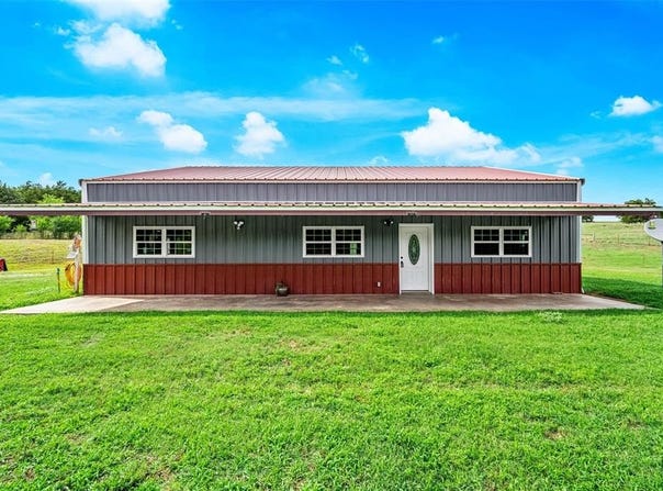 16156 County Road 1250, Binger, OK 73009