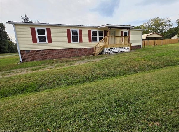 165 Underpass Road, Advance, NC 27006