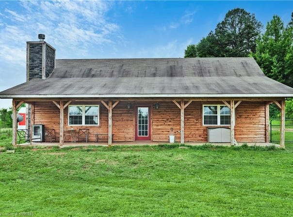16009 Bradshaw, Mountainburg, AR 72946