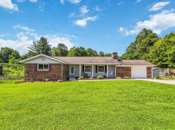 1069 Meadows Grove Road, Pine Knot, KY 42635