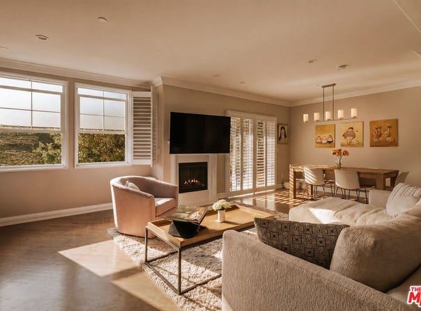 4237 Longridge Ave, Studio City, CA 91604