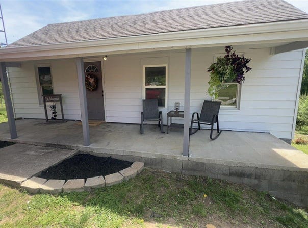 1440 Highway 1379, Central City, KY 42330