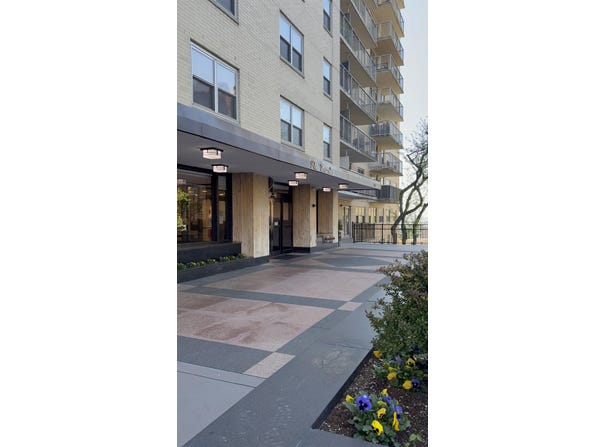 6600 BLVD E, West New York, NJ 07093