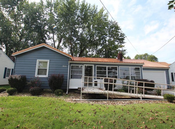 866 Lakeshore Drive W, Hebron, OH 43025