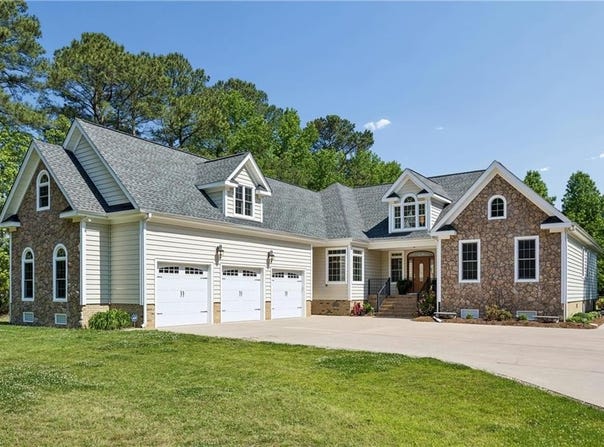38 Forrest Road, Poquoson, VA 23662