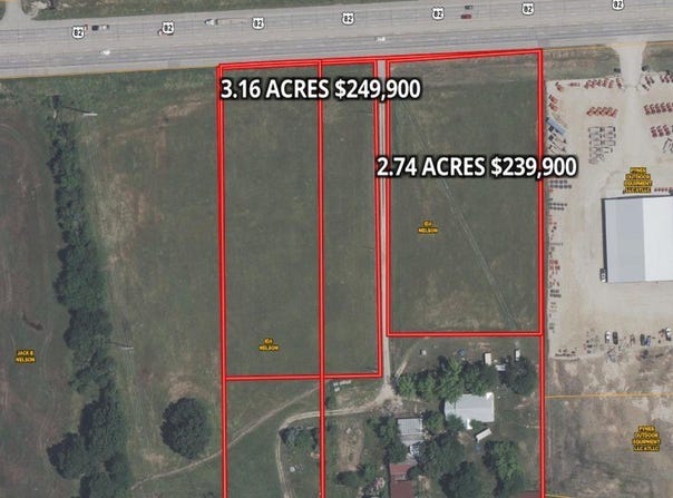 3052 US HWY 82 E, Paris, TX 75462
