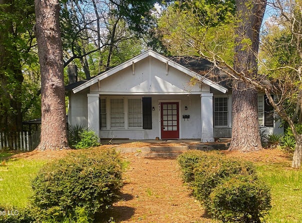 217 E Center Street, Canton, MS 39046