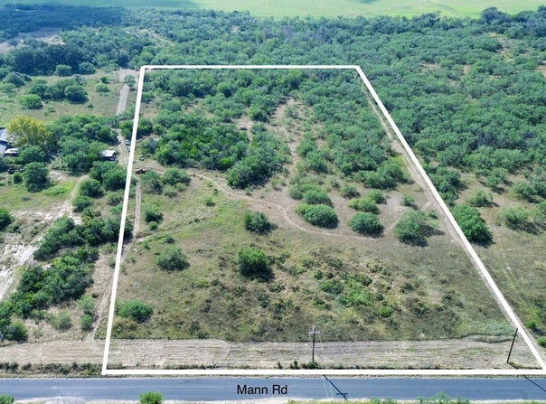 980 Mann Rd 01, Poteet, TX 78065