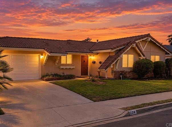 2241 Edgewood Place, Oceanside, CA 92054