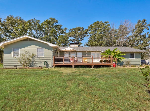 7797 State Highway Cc, Exeter, MO 65647
