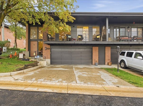 1334 RIDGEWOOD Ln, Bountiful, UT 84010