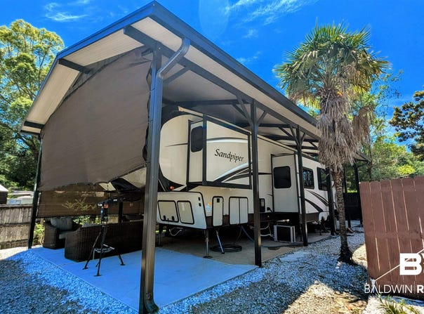 553 Escambia Loop, Lillian, AL 36549
