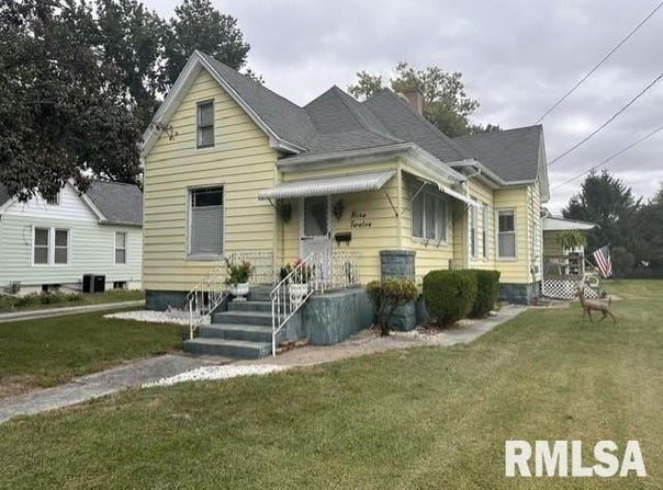912 N Prairie Street, Jacksonville, IL 62650