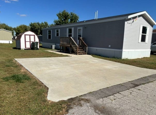 2801 1st Ave #70, Perry, IA 50220