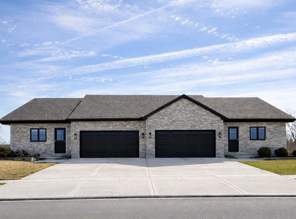 25136 S Westwind Drive, Channahon, IL 60410