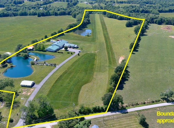 379 Clark School Rd, Clarkson, KY 42726