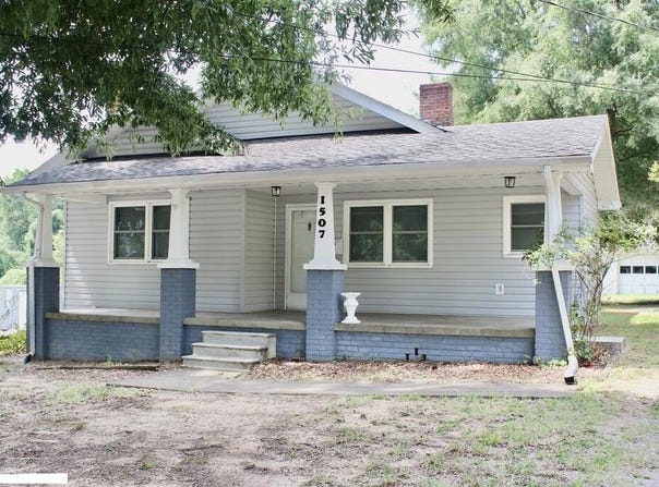 1507 WESTOVER DR, Danville, VA 24540
