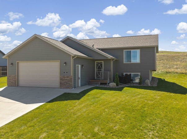101 Giants Drive, Rapid City, SD 57701