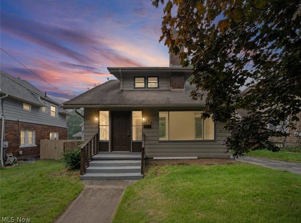 1376 Goodyear Boulevard, Akron, OH 44305