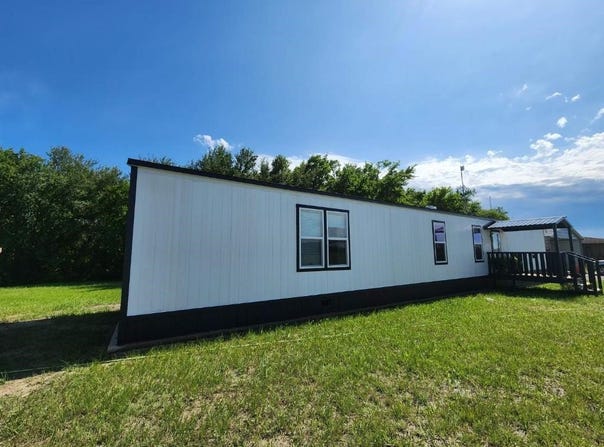 1660 Red Road, Howe, TX 75459