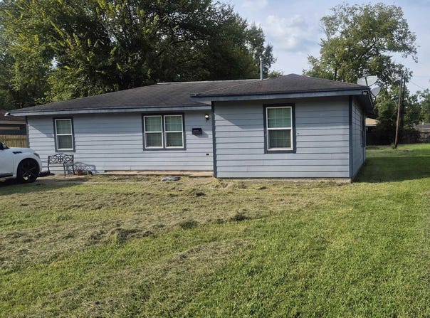 7350 Scotts Drive, Beaumont, TX 77708