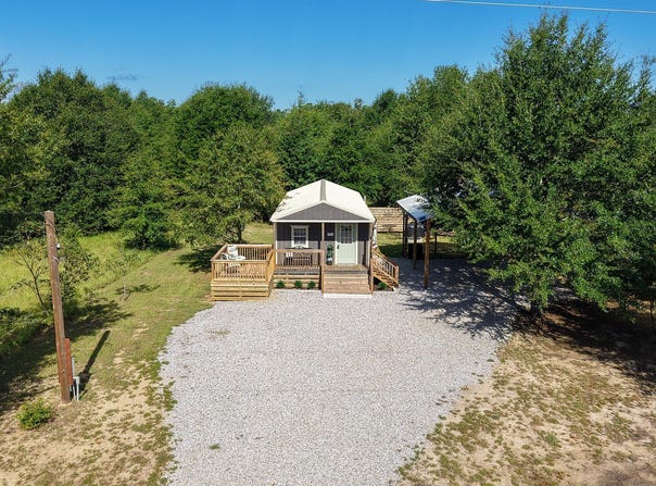 843 Deer Loop, Camden, AL 36726