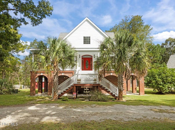 2525 Highway 58, Swansboro, NC 28584