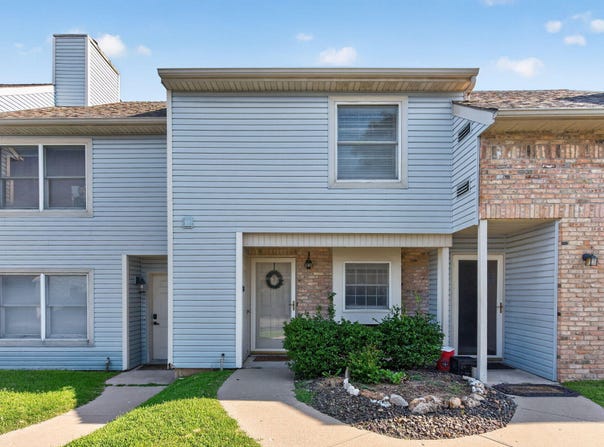 2700 S Ingram Mill Road, Springfield, MO 65804