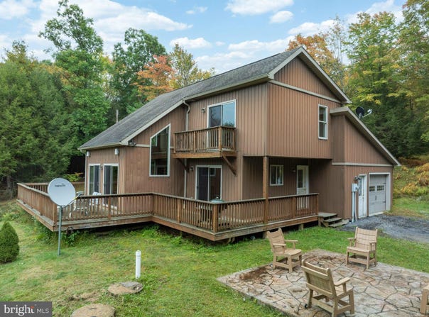 498 DECKER VALLEY Road, SPRING MILLS, PA 16875
