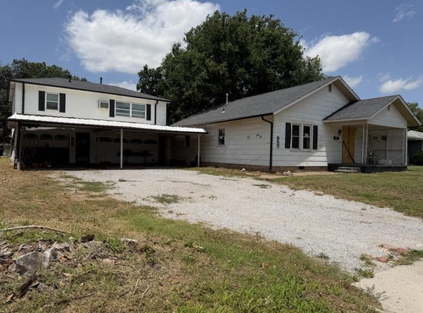 1908 N Washington, Enid, OK 73701