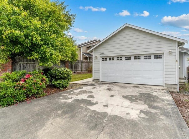 2190 Foxwood Drive, Eureka, CA 95503