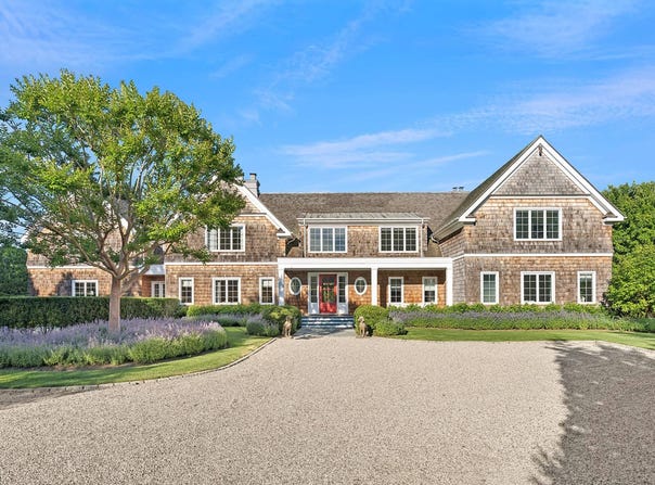 37 TIFFANY WAY, Water Mill, NY 11976
