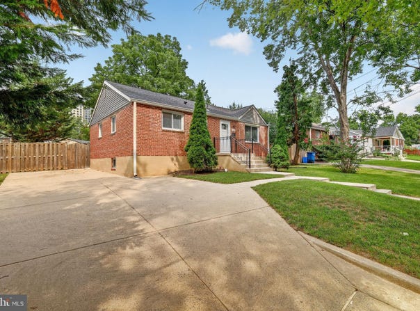 11102 BUCKNELL Drive, SILVER SPRING, MD 20902