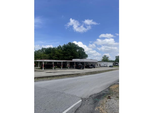 602 NE 4th St, Red Bay, AL 35582