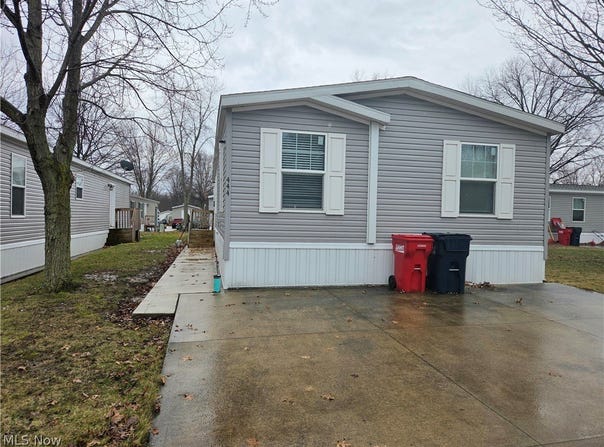 444 Westwoods, Amherst, OH 44001