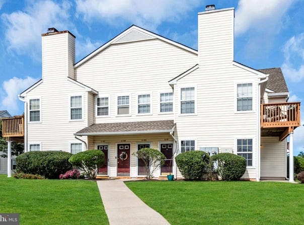 97 HORSESHOE Drive, QUAKERTOWN, PA 18951