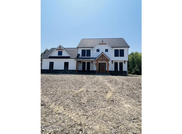 54 Nadia Boulevard, Wynantskill, NY 12198