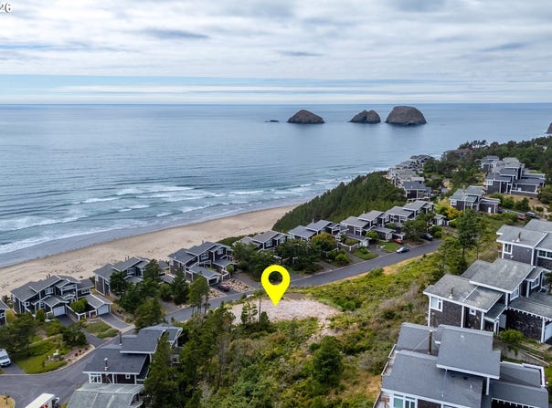 Capes Drive 39-J, Oceanside, OR 97134