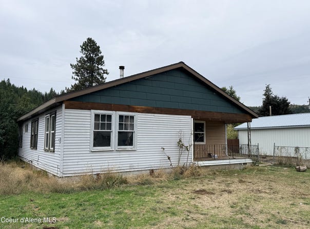 504 S 5th St, Pinehurst, ID 83850