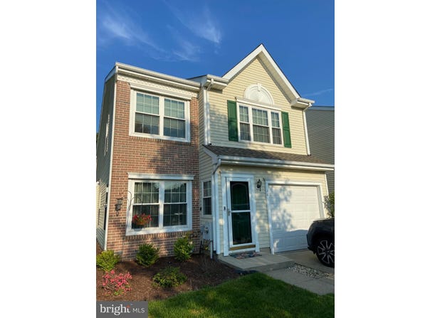 10 ATSION Court, MT LAUREL, NJ 08054