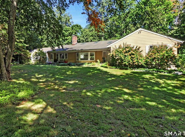 21 Tyler Drive, Stamford, CT 06903